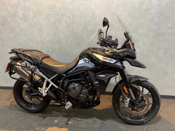TRIUMPH TIGER 900 GT TRIUMPH TIGER 900 GT